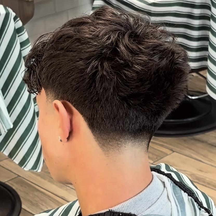Barber House MOM Park munka 1